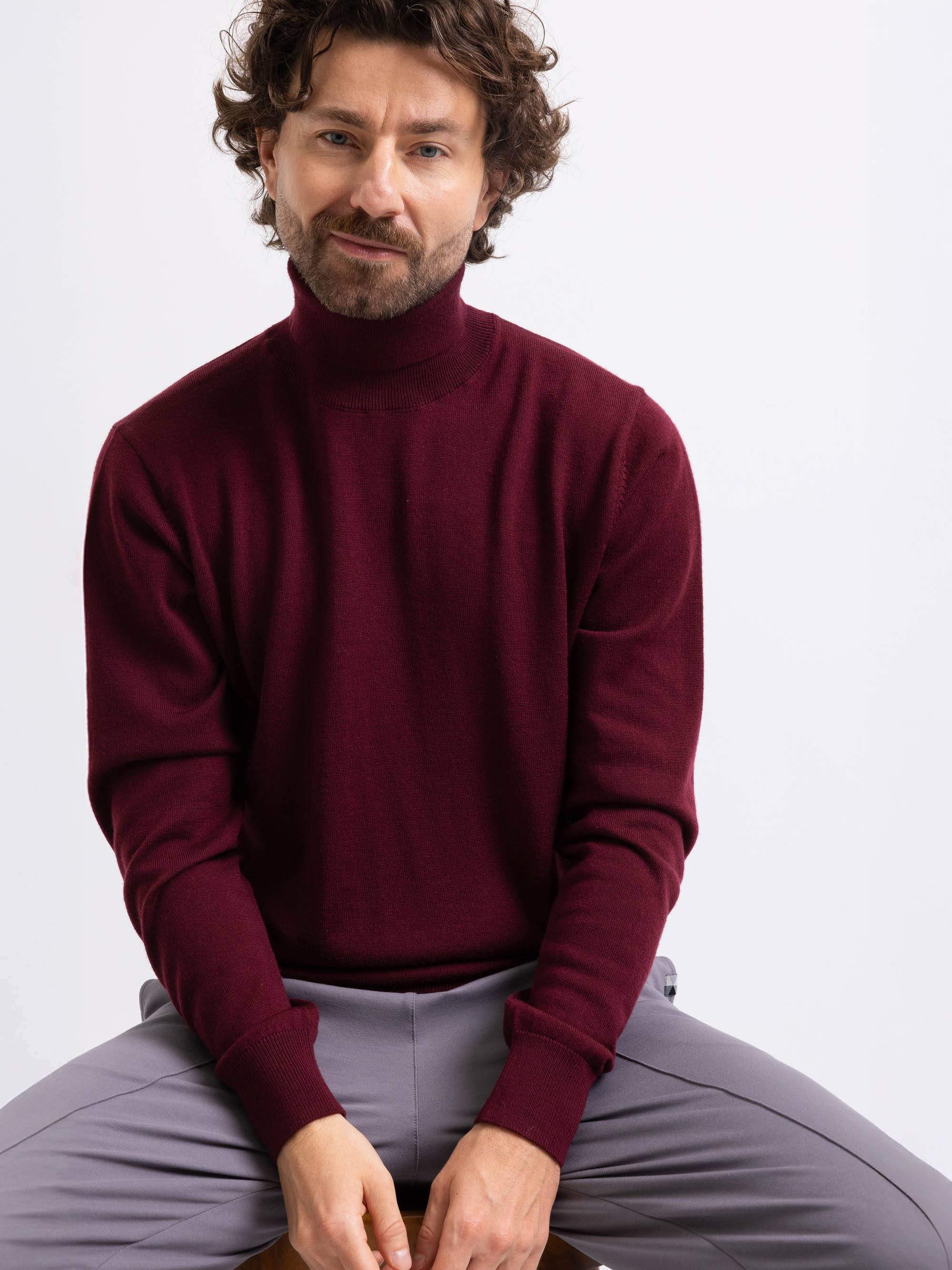 Bordowy golf z wełny merino męski