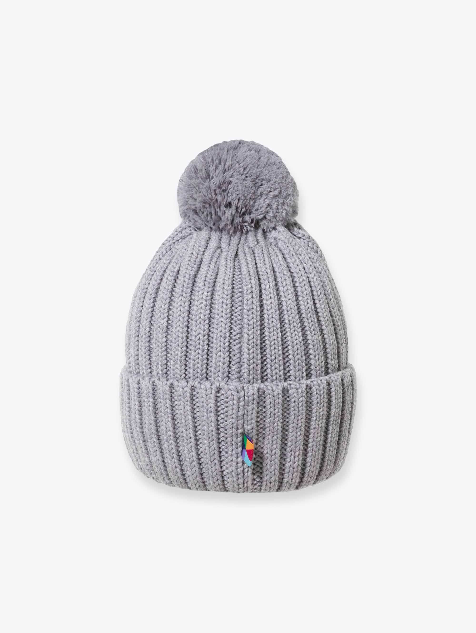 Szara czapka merino z pomponem