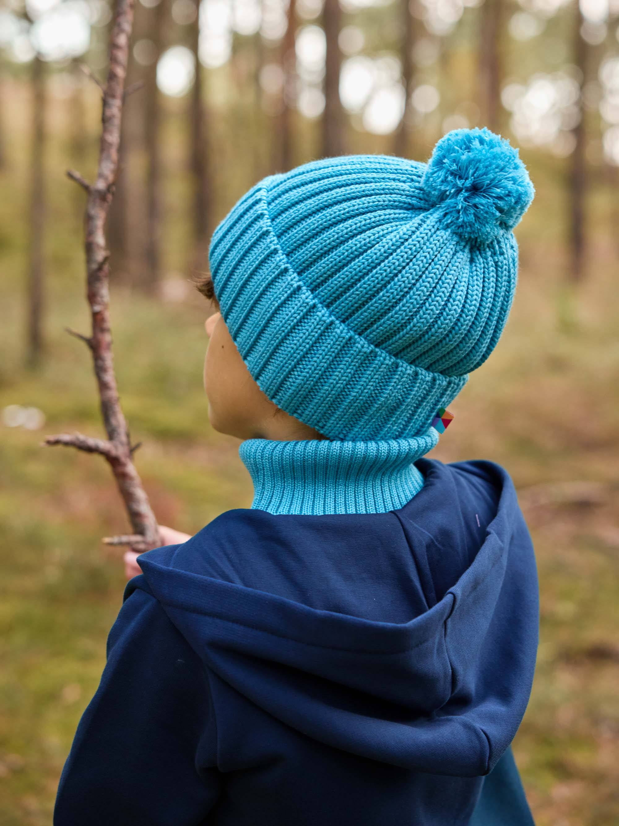 Jasnoniebieska czapka merino z pomponem